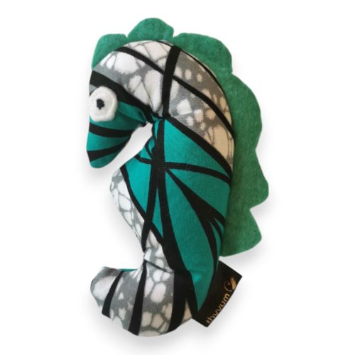 Türkizzöld csíkos Csipi csikóhal textilfigura