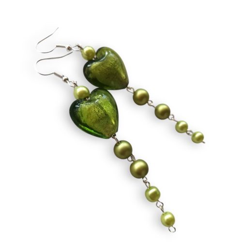 Zöld szíves hosszú gyöngyfülbevaló
