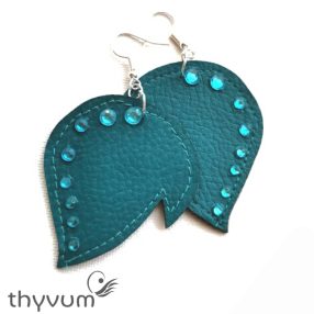   Petrolzöld Harmatkönny fülbevaló zafírszínű kristályokkal