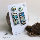 Színes fülbevaló- hosszú kék-arany mintás elegáns textilékszer