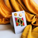 Lizzy karakteres hosszú fülbevaló-Színes piramis