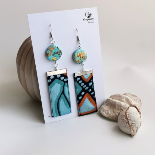 Lizzy Jegeskék hosszú afrikai textil fülbevaló