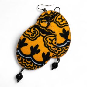 Ovális színes fülbevaló afrikai textilből Sárga-fekete