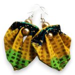 Moyo Leaf sárga zöld afrikai textil fülbevaló- kézzel készült textilékszer hajtogatott levél formában