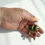 Olive Glow gyöngyfülbevaló