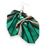 Moyo Leaf kézzel hajtogatott afrikai textil fülbevaló, türkiz csíkos levél formájú ékszer