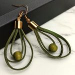 Színcsepp zöld bőr fülbevaló