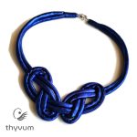 Duplacsavar fonott nyakék- királykék textilékszer