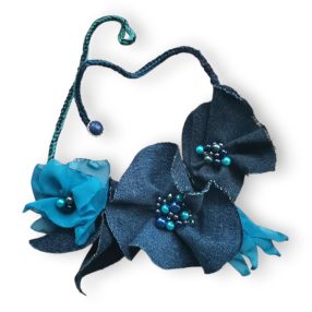 Kékítő- Virágos farmer nyakék