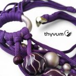 Bubblea lila nyaklánc, textilékszer festett óriásgyöngyökkel