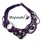 Bubblea lila nyaklánc, textilékszer festett óriásgyöngyökkel