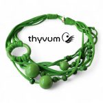 Bubblea élénk zöld fonal nyaklánc, textilékszer óriásgyöngyökkel