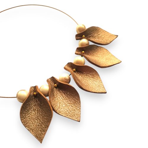 Lumira elegáns bőr nyaklánc bronz tónusban