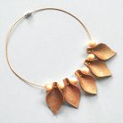 Lumira elegáns bőr nyaklánc bronz tónusban