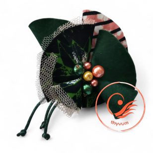 Fodortánc zöld kitűző