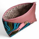 Rózsainda rosegold színű normál méretű textilbőr neszesszer rózsaszín-kék mintás afrikai vászonnal díszítve 