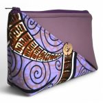 Forgószél lila színű normál méretű neszesszer