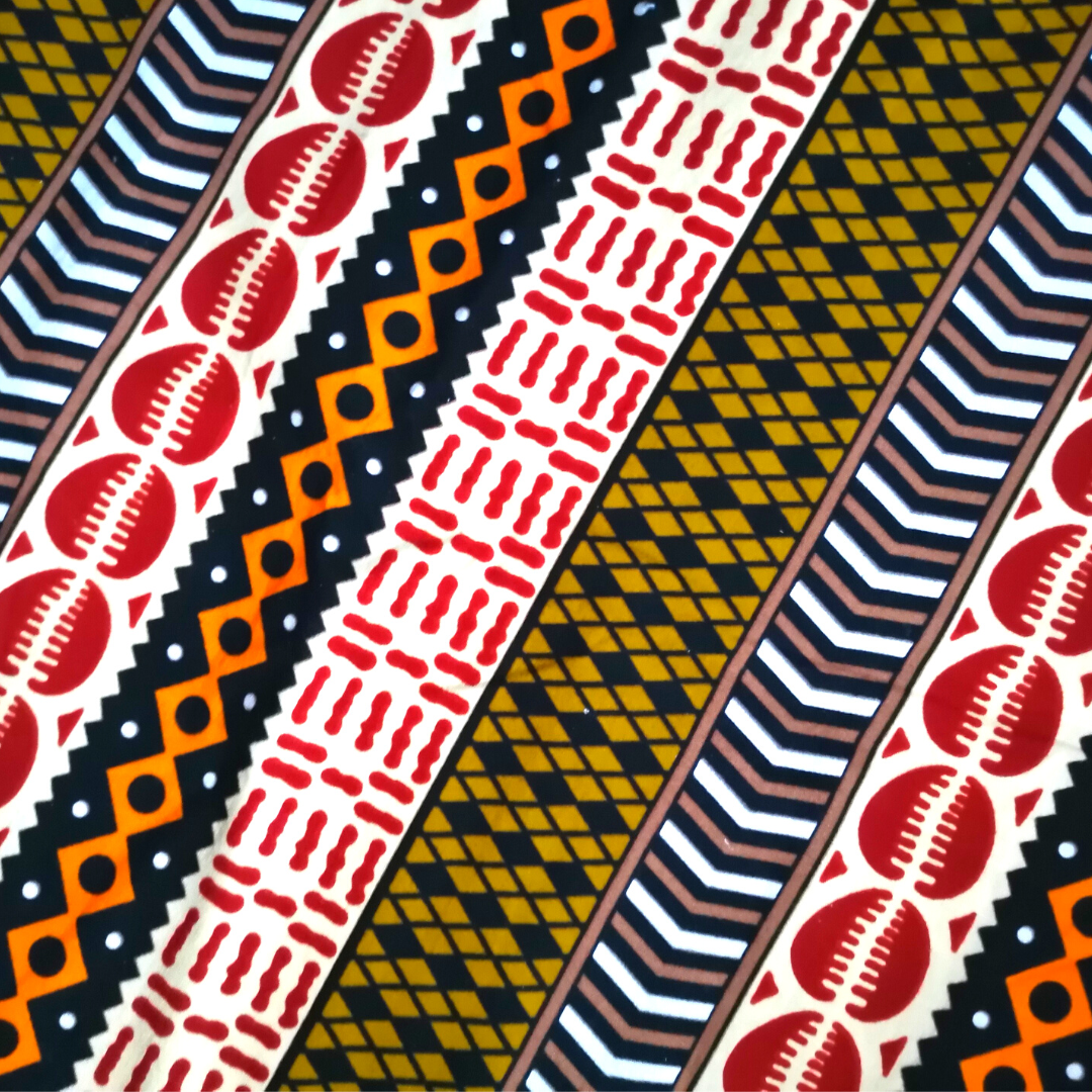 Színpompás és szimbolikus világ: textilek az Elefántcsontpartról